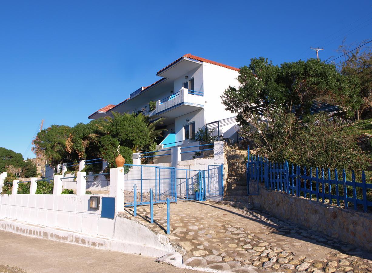 Marina Beach Livadia  Exterior foto